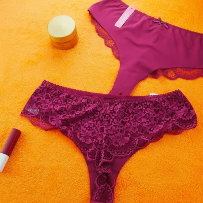 Culotte brésilienne sans couture avec dos en dentelle — Pour L lingerie de luxe