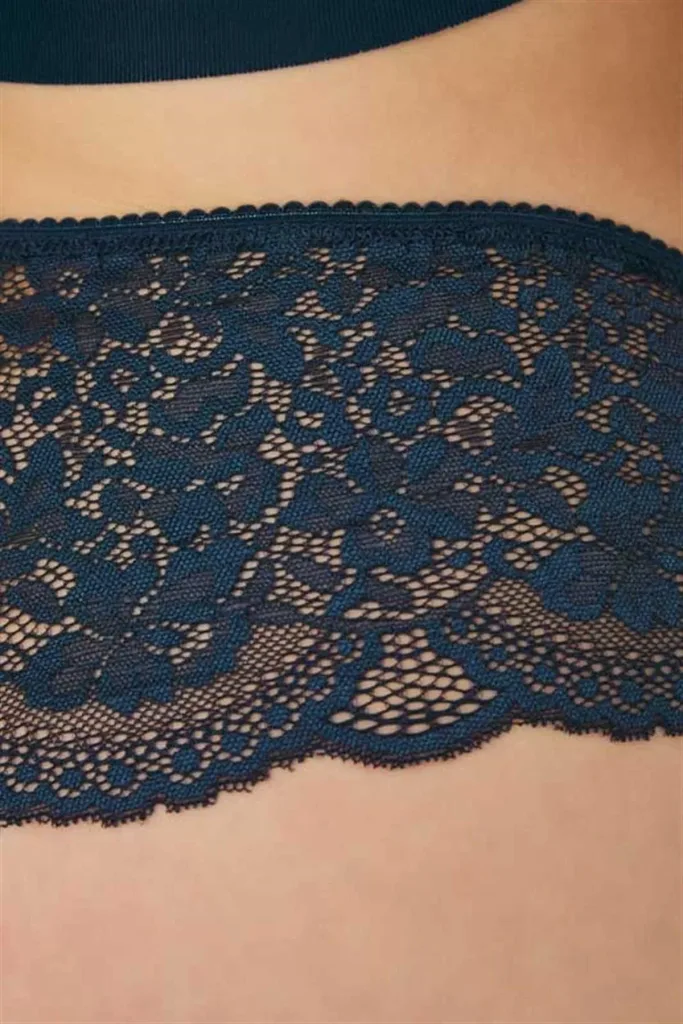 Culotte brésilienne sans couture avec dos en dentelle — Pour L lingerie de luxe