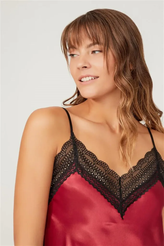 Babydoll en Satin Cherry — Pour L lingerie de luxe