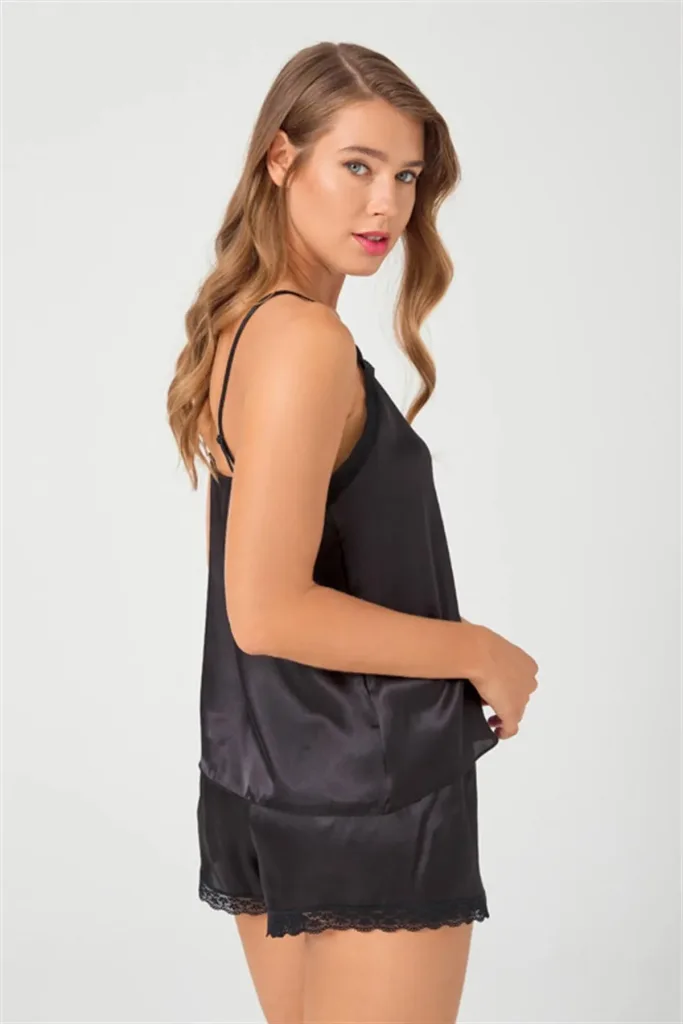 Pyjama Satin Dentelle Noir — Pour L lingerie de luxe
