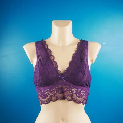Ensemble soutien-gorge en dentelle — lingerie de luxe Pour L
