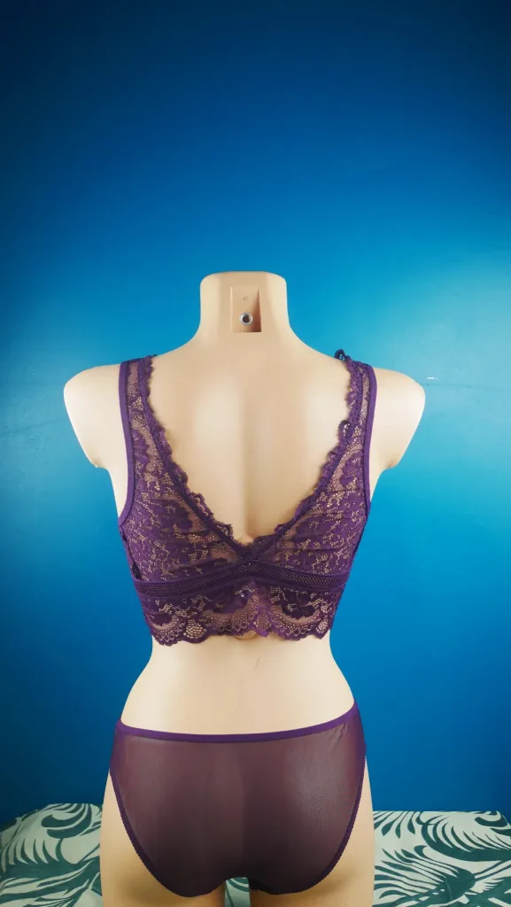Ensemble Soutien-Gorge en dentelle avec rembourré plume — Pour L lingerie de luxe