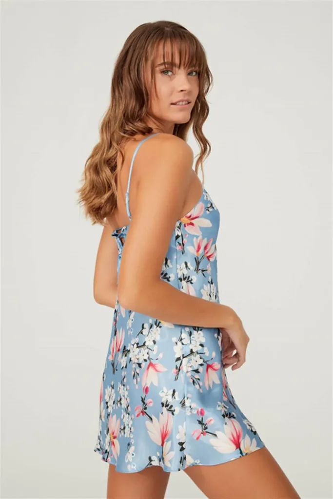 Pyjama Satin Fleuri dos ouvert — Pour L lingerie de luxe