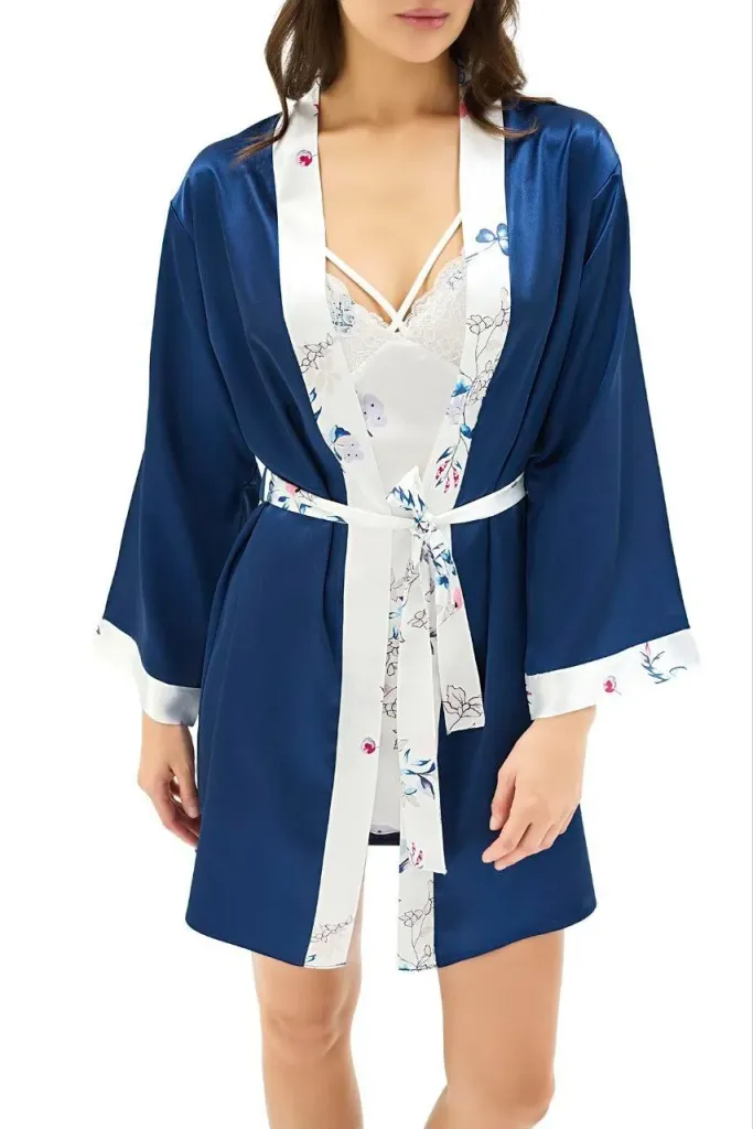 Nuisette robe courte peignoir en satin de soie — Pour L lingerie de luxe