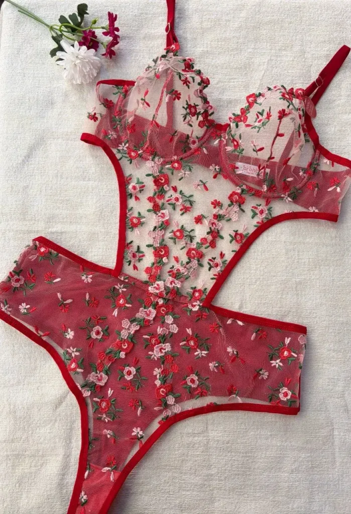 Bodysuite dentelle floral lady — Pour L lingerie de luxe