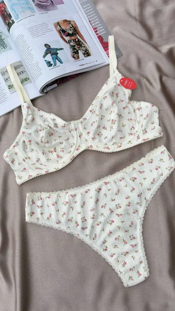 Ensemble soutien gorge et string en coton — Pour L lingerie de luxe