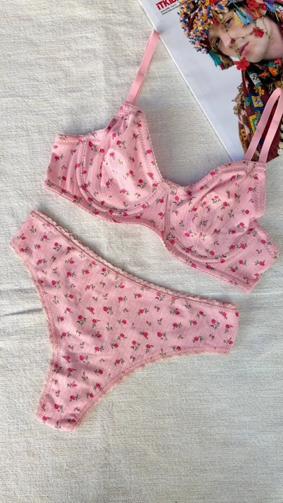 ENSEMBLE COTON — Pour L lingerie de luxe